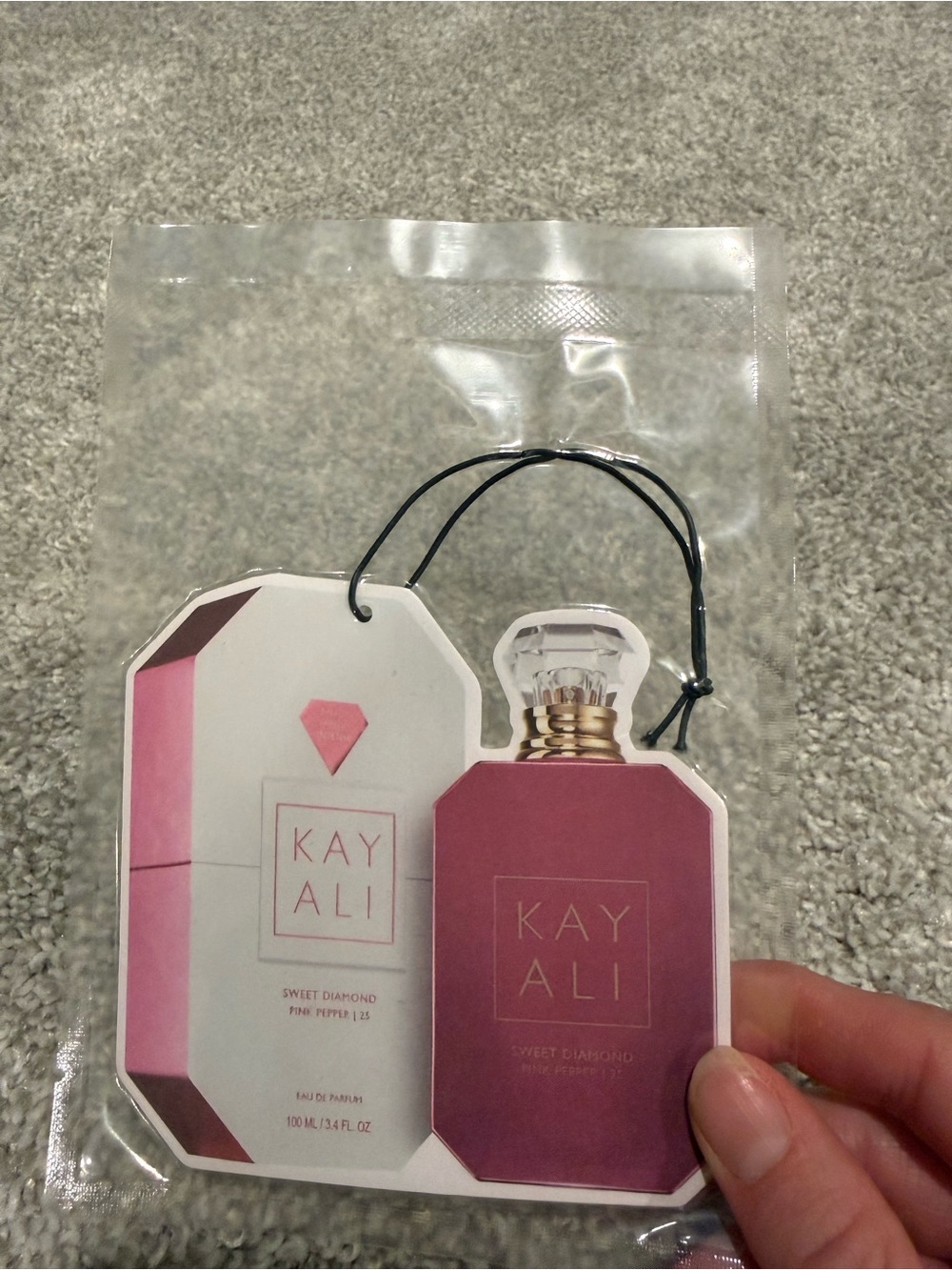 Kayali | Sweet Diamond Pink Pepper Air Freshener Car Freshie